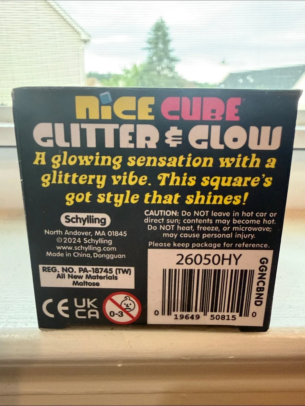 Nice Cube Glitter & Glow Super Solid Squish - Pink